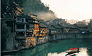 長(zhǎng)沙到張家界溶洞奇觀黃龍洞、地質(zhì)公園張家界國(guó)家森林公園汽車三日游（早班）